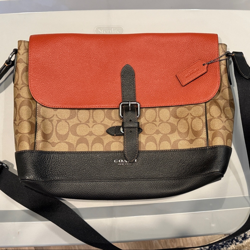 Authentic Coach Women's Tan, Black, and Orange Shoulder Bag w/matching wallet